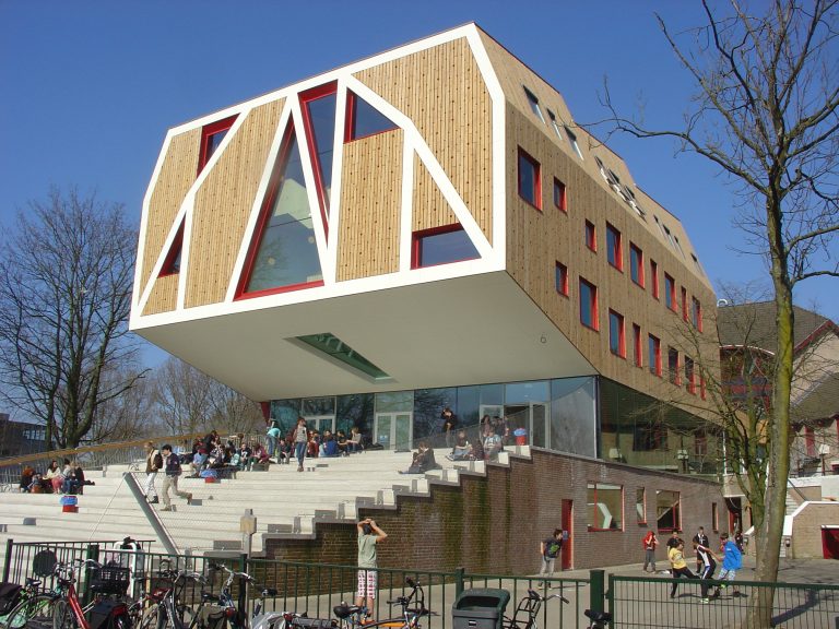 Geert Groote College Amsterdam (GGCA) Stichting Geert Groote Scholen